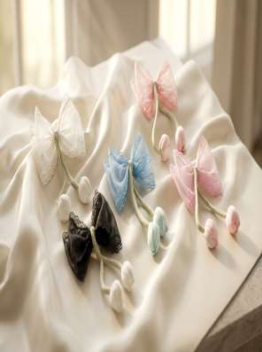 Bow clips with ribbon tails (design 2)