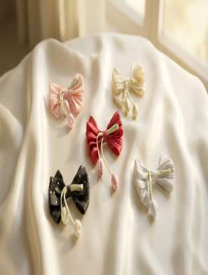 Bow clips with ribbon tails (design 5)