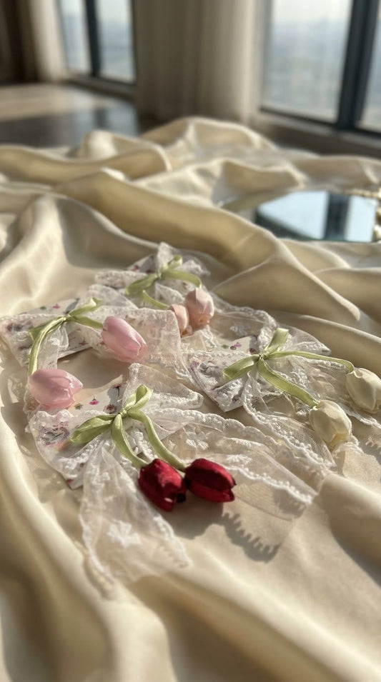 Lace bow clips with tulip charm