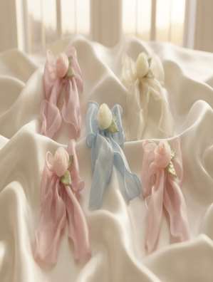 Long organza ribbon bows (design 26)
