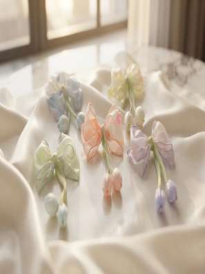 Organza bows with tulip charm (design 29)