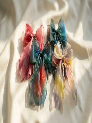 Organza ribbon bows