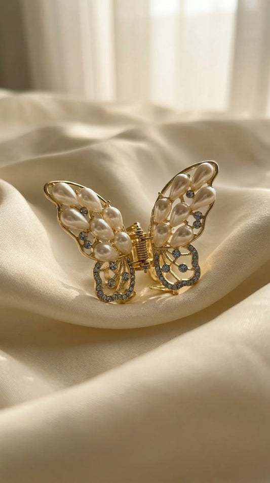 Pearl butterfly claw clip (gold)