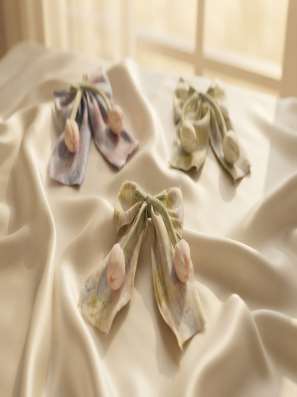 Printed ribbon bows (design 33)