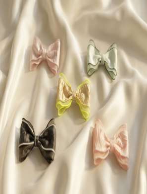 Wire-edge bow clips